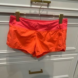 Rare!!!  Lululemon speed short- size 6